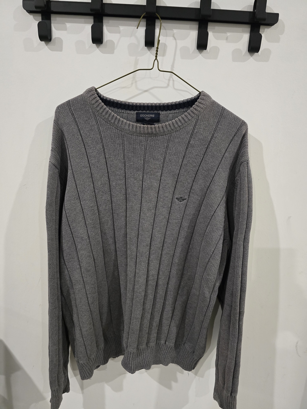 Dockers Men's Grey Vertical-Rib Crewneck Sweater